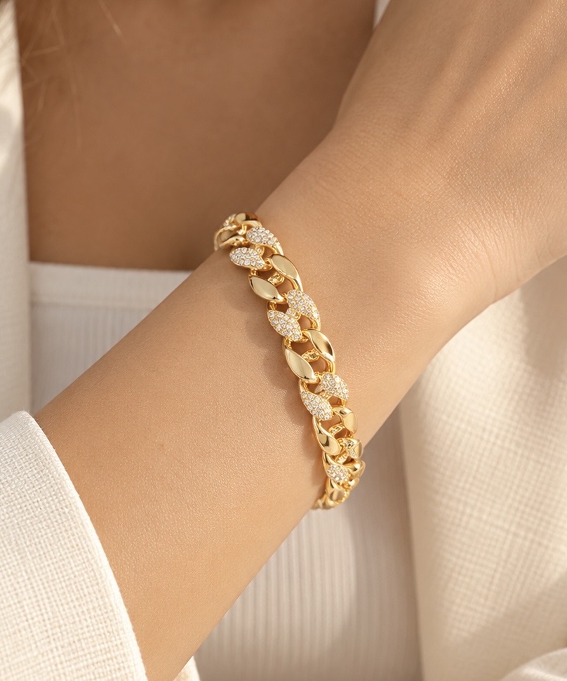 Gold Diamond Chain