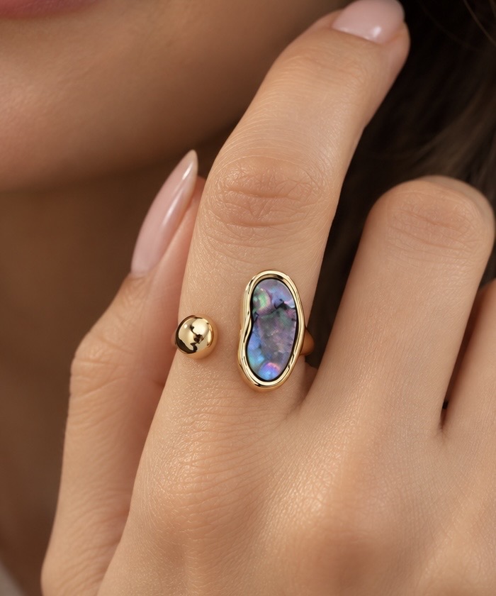 Single Stone