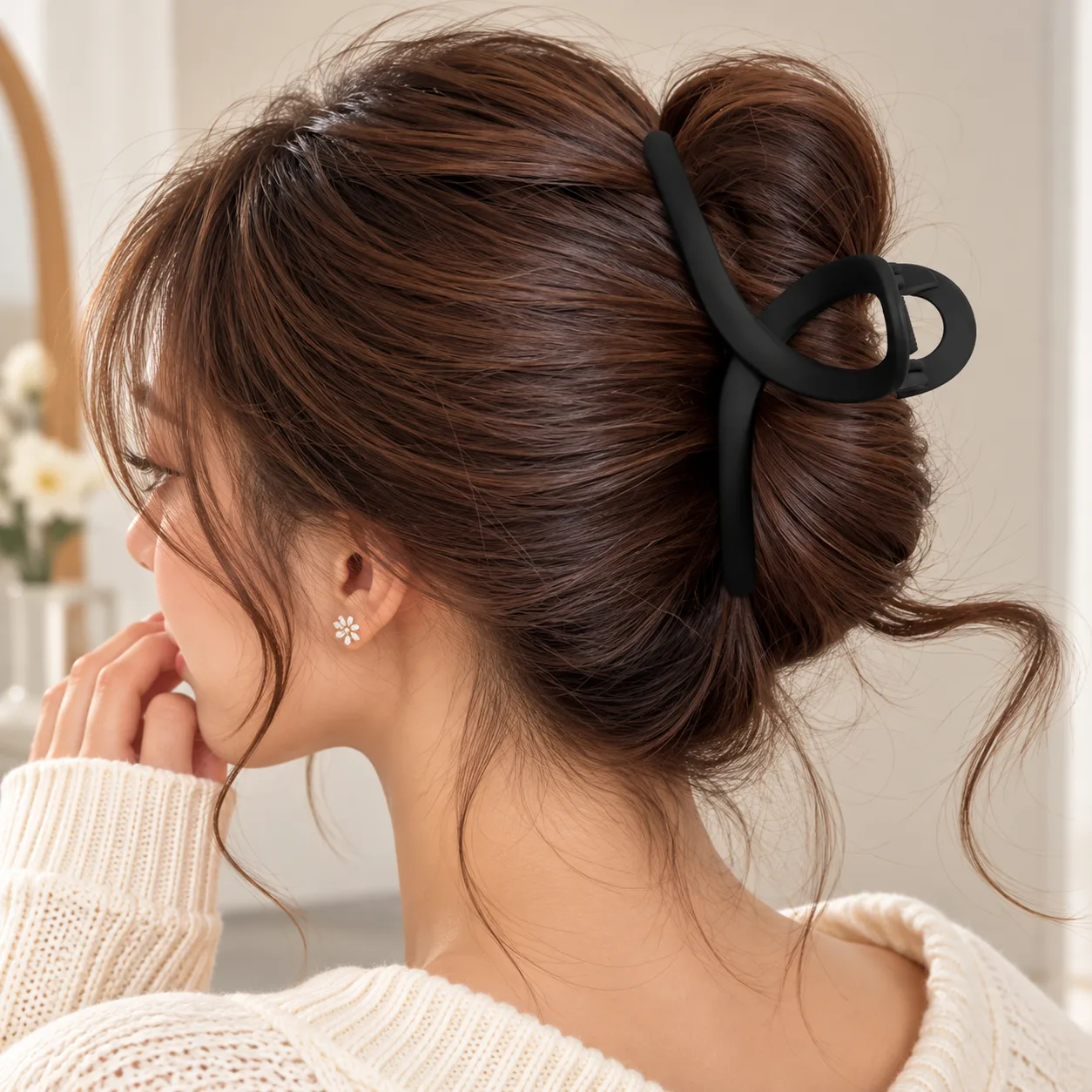 Black Hair Clips
