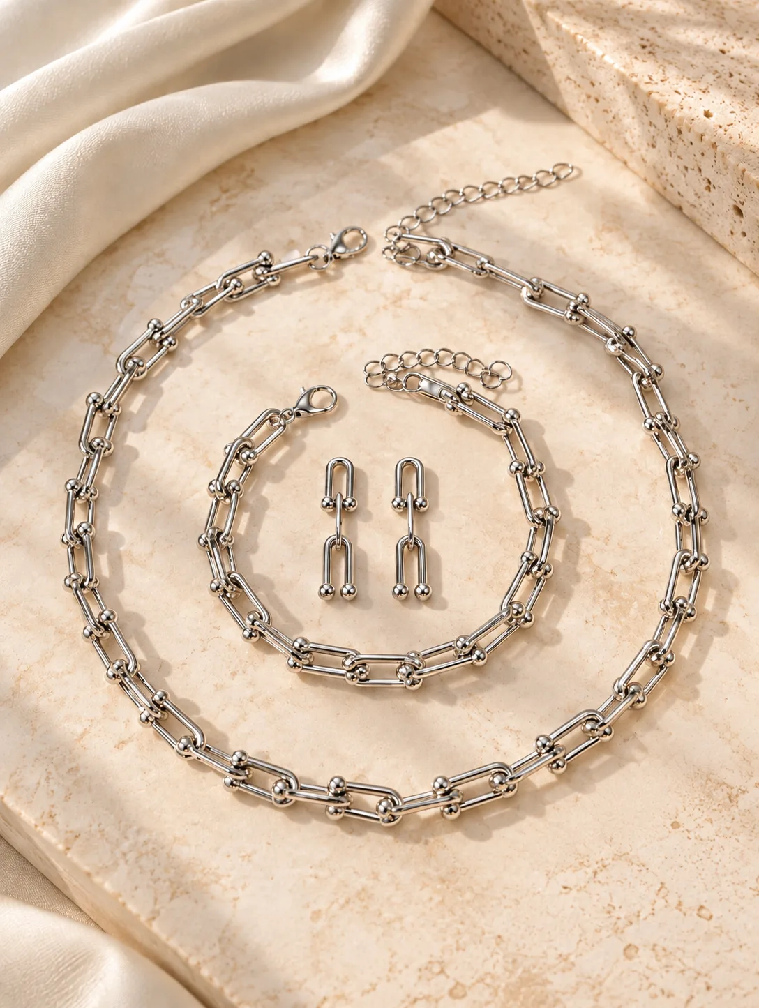 U Shaped Set