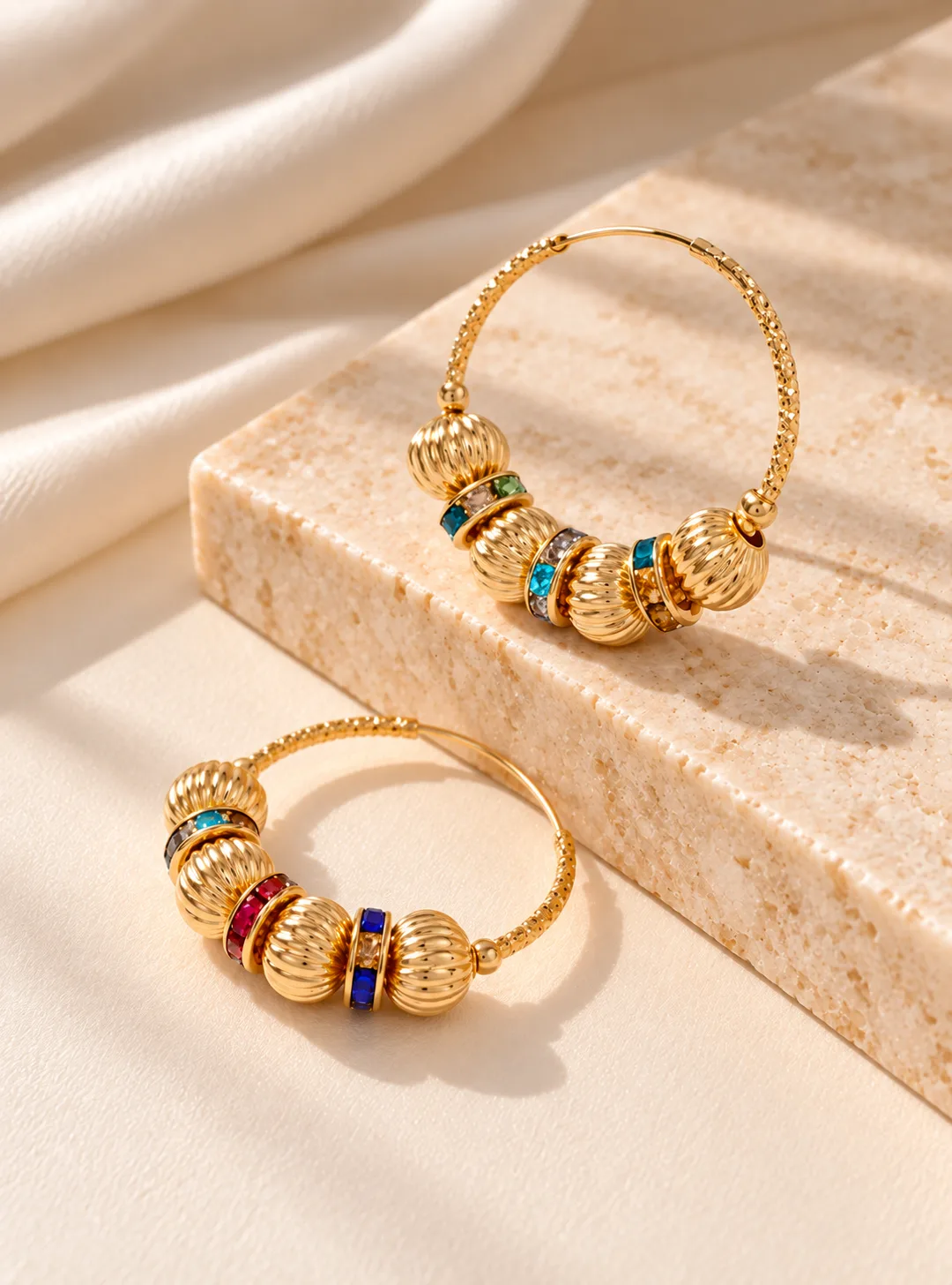 Romy Hoops