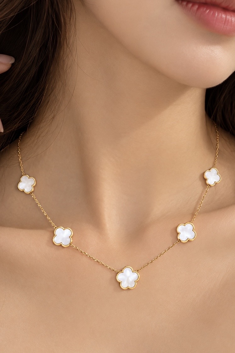 5 White Petal